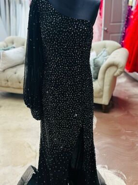 Black One-Shoulder Beaded Prom Dress